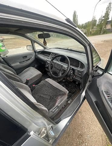 Honda Shuttle: 1995 г., 2.3 л, Автомат, Бензин, Универсал — 5