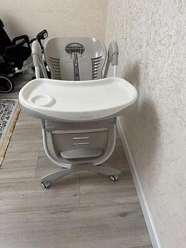 Детские односпальные кровати: Детский стульчик для кормления, складной. Особенности: - Регулировка — 1