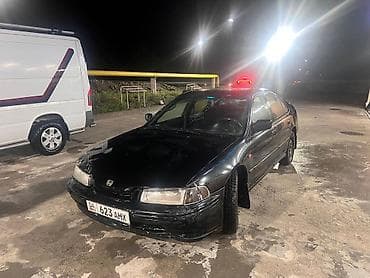 Honda Accord: 1994 г., 2 л, Механика, Бензин — 3