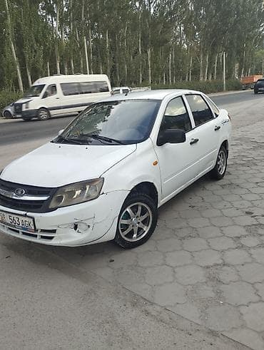 mersedes 221: ВАЗ (ЛАДА) Granta: 2013 г., 1.6 л, Механика, Бензин, Седан — 1