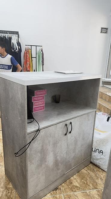 чековые принтеры: Стойка администратора/кассовая стойка для магазина - Материал: ЛДСП с — 3