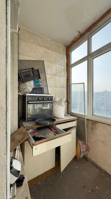 квартира без ремонта купить: 3 комнаты, 62 м², 105 серия, 8 этаж, Старый ремонт — 15