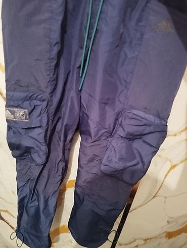 кари 30: Легкие спортивные брюки Adidas (размер A/L – 180/86A), Особенности — 1