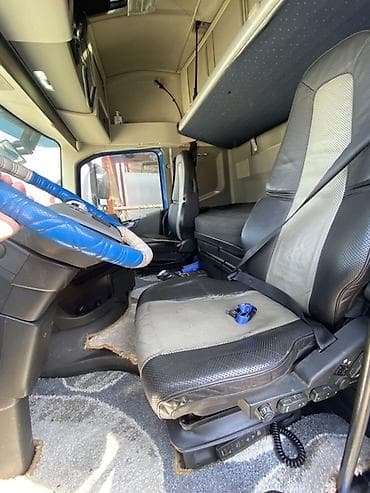 suzuki katana: Тягач, Volvo, 2014 г., Тентованный — 9