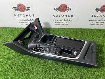 Автозапчасти: Сenter console Hyundai 2017 г., Б/у, Оригинал, Корея — 1