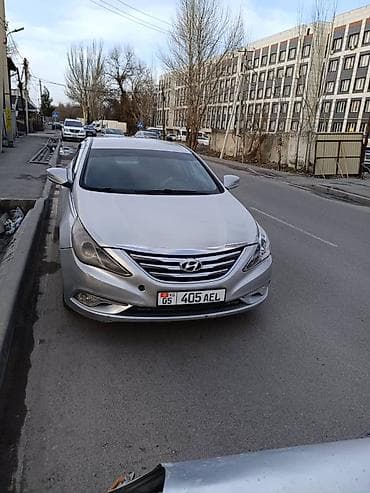 bid e5: Hyundai Sonata: 2014 г., Ручные, Бензин, Седан — 4