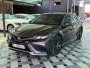 Toyota Camry: 2021 г., 2.5 л, Автомат, Бензин, Седан — 1