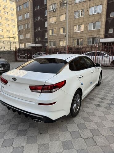 обмен машины ключ на ключ: Kia K5: 2019 г., 2 л, Автомат, Газ, Седан — 4