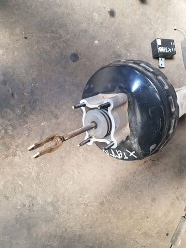 система форсунок: Nissan Xterra тормозной вакуум, Ниссан Икстерра 2005 по 2014год — 1