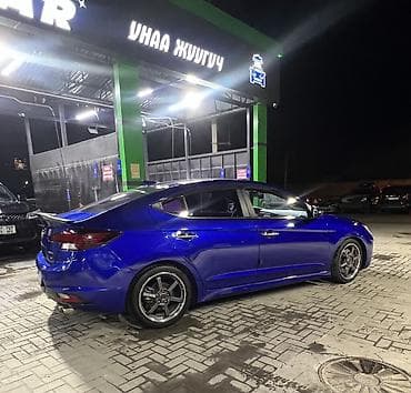 2019: Hyundai Elantra: 2019 г., 1.6 л, Автомат, Седан — 1