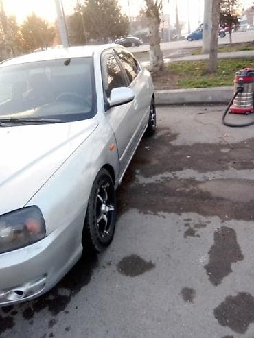 golf plus: Hyundai Elantra: 2002 г., 1.6 л, Механика, Бензин, Седан — 4