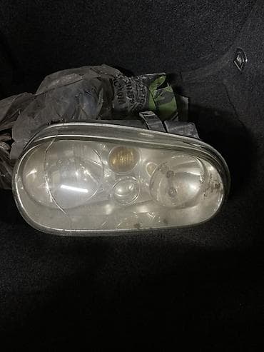 Комплект передних фар Volkswagen Б/у, Оригинал, Германия at lalafo.kg Комплект передних фар Volkswagen Б/у, Оригинал, Германия