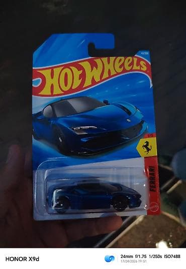 forward apache: Хот Вилс (Hot Wheels) — коллекционная машинка Ferrari (серия Ferrari — 1