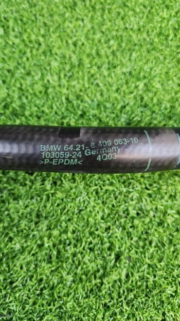 блок предохранителей: Патрубок 6421 8 409 063 Е53 х5 2004г В отличном состоянии — 3