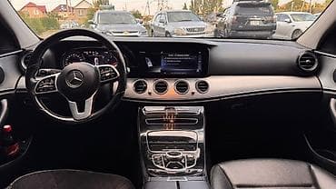 lada 2101: Mercedes-Benz E-Class: 2018 г., 2 л, Автомат, Бензин, Седан — 4