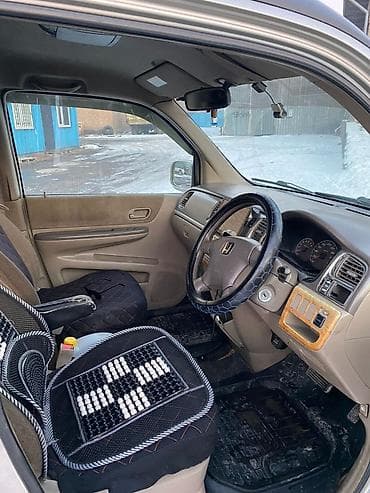 Honda Stepwgn: 2002 г., 2 л, Автомат, Бензин, Минивэн — 5