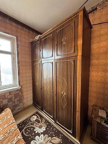 Шкафы-прихожие: Стенка-шкаф, Тип стенки-шкафа: Советская, Для зала, Б/у, Особенности: Для хранения посуды — 4