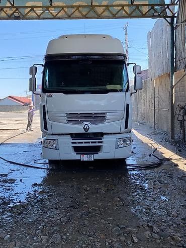 Тягач, Renault, 2012 г., Сar carrier trailer
