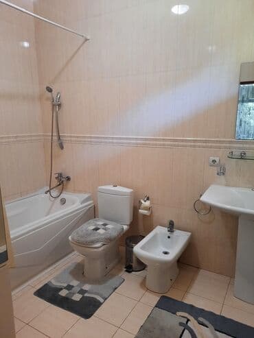 частный дом без хозяина: Коттедж, ЦО Радуга, Сары-Ой, Детская площадка, Парковка, стоянка, Охраняемая территория — 6