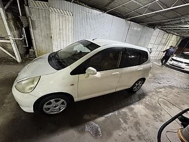 лобовое хонда фит: Honda Fit: 2002 г., 1.3 л, Автомат, Бензин, Хэтчбэк — 2