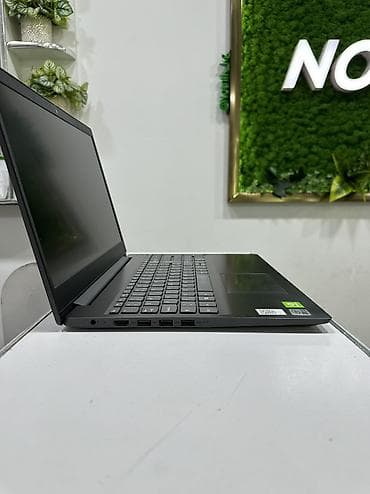macbook 2017: Б/у, Intel Core i5 — 4
