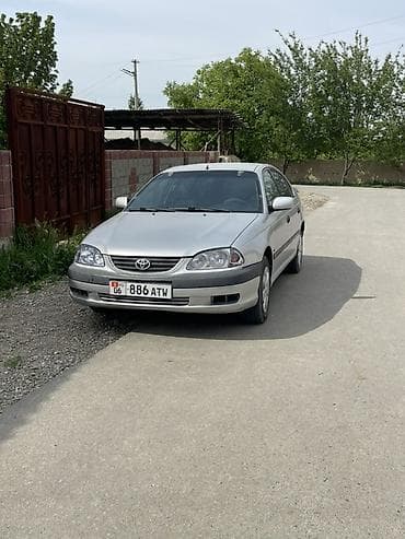 камри 2007: Toyota Avensis: 2001 г., 1.6 л, Механика, Бензин, Седан — 1