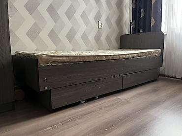 Односпальная кровать, Б/у, С ящиком для хранения, длина - 190 см