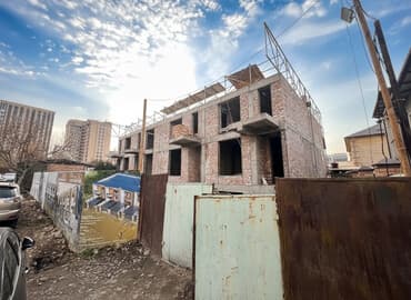 меняю с моей доплатой: Таунхаус, 239 м², 5 комнат, Собственник, ПСО (под самоотделку) — 1