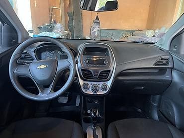испания испании: Chevrolet Spark: 2017 г., 1 л, Автомат, Бензин — 7
