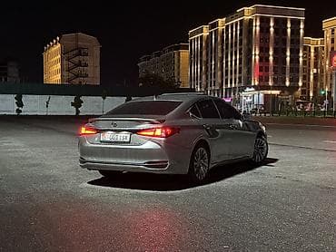 лексус жс 300 запчасти: Lexus ES: 2018 г., 2.5 л, Вариатор, Гибрид, Седан — 1