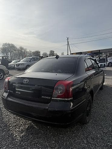 Toyota Avensis: 2007 г., 1.8 л, Механика, Бензин, Седан