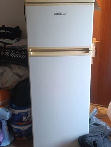 крышка для морозильника: Не рабочие. 2 два холодильника в наличии. тот который маленький — 1