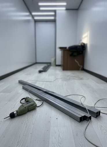 сдаю контейнер на рынке дордой: Продаю Торговый контейнер, Дордой рынок, 20 тонн, Утеплен — 2