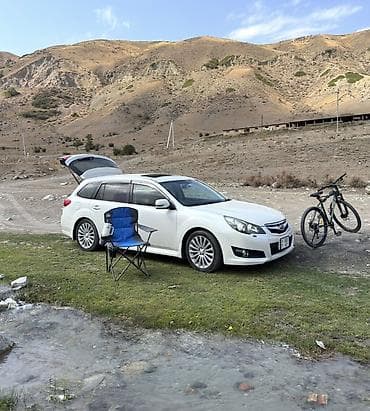 Subaru: Subaru Outback: 2009 г., 2.5 л, Вариатор, Бензин, Универсал — 2