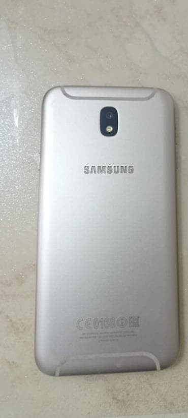 a 21: Samsung Galaxy A6 — 5