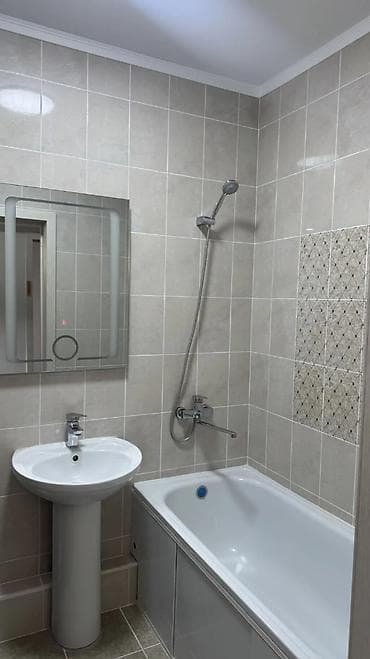 Квартиры: 1 комната, 42 м², Элитка, 7 этаж, Евроремонт — 3