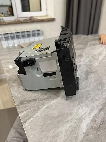 FM модуляторы: Штатная магнитола Mercedes-Benz (двухдиновая, кнопочная панель) — 2