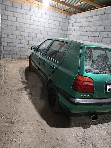 джели авто: Volkswagen Golf: 1995 г., 2 л, Механика, Бензин, Хэтчбэк — 2
