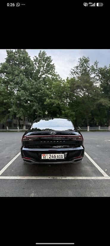 серый gac aion s: Hyundai Grandeur: 2022 г., 0.3 л, Автомат, Газ, Седан — 4