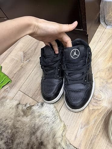 супер модные кеды: Мужские кроссовки, 36.5, 37, Jordan, Б/у — 3