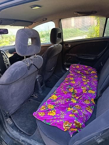 бу авто шины: Toyota Avensis: 2001 г., 1.8 л, Механика, Седан — 7