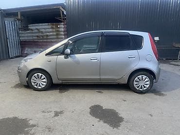 Mitsubishi Colt: 2003 г., 1.3 л, Автомат, Бензин, Хэтчбэк — 5