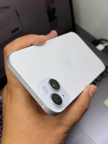 iphone kg: IPhone 15 Plus, Б/у, 128 ГБ, Голубой, Защитное стекло, Чехол, 87 % — 5