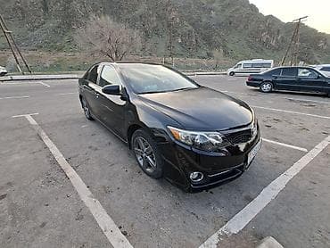 rav4 2010: Toyota Camry: 2014 г., Седан — 4