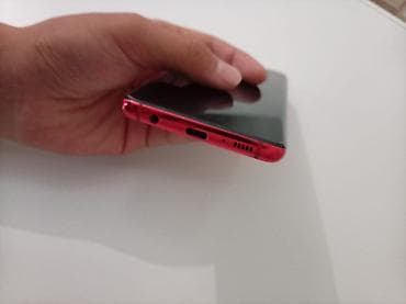 Техника и электроника: Samsung Galaxy S10, цвет Cardinal Red (красный). - Корпус: стекло и — 4
