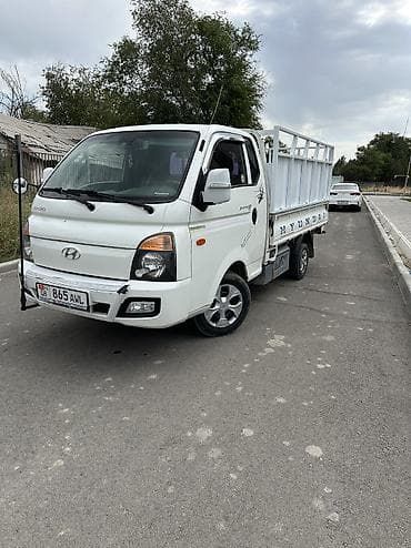 жак бу: Hyundai Porter: 2017 г., 2.5 л, Кол менен иштөөчү, Дизель, Пикап — 3