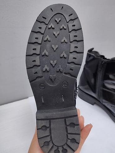 Сапоги: Деми лакированные черные сапоги Челси в идеальном состоянии — 4