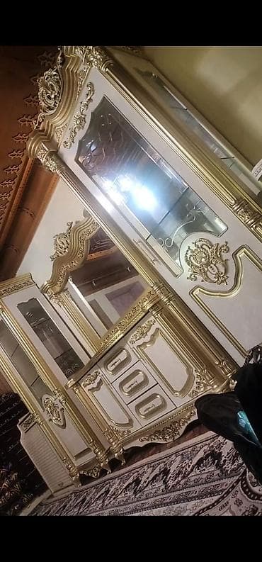 Гарнитур для зала, Новый, Шкаф, Самовывоз, цвет - Золотой at lalafo.kg Гарнитур для зала, Новый, Шкаф, Самовывоз, цвет - Золотой