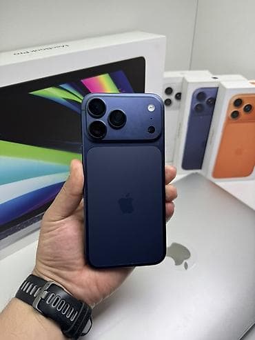 IPhone 17 Pro Max, Б/у, 256 ГБ, Blue Titanium, Кабель, Чехол, Коробка, В рассрочку, 100 %
