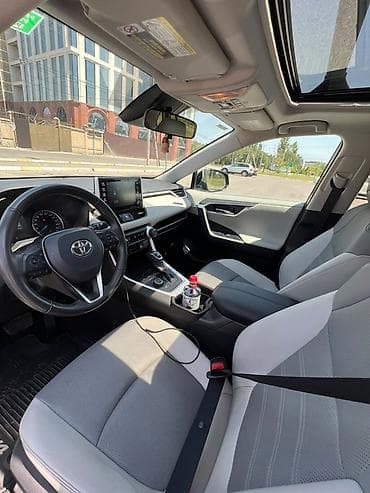 raf: Toyota RAV4: 2020 г., 2.5 л, Автомат, Гибрид, Кроссовер — 6